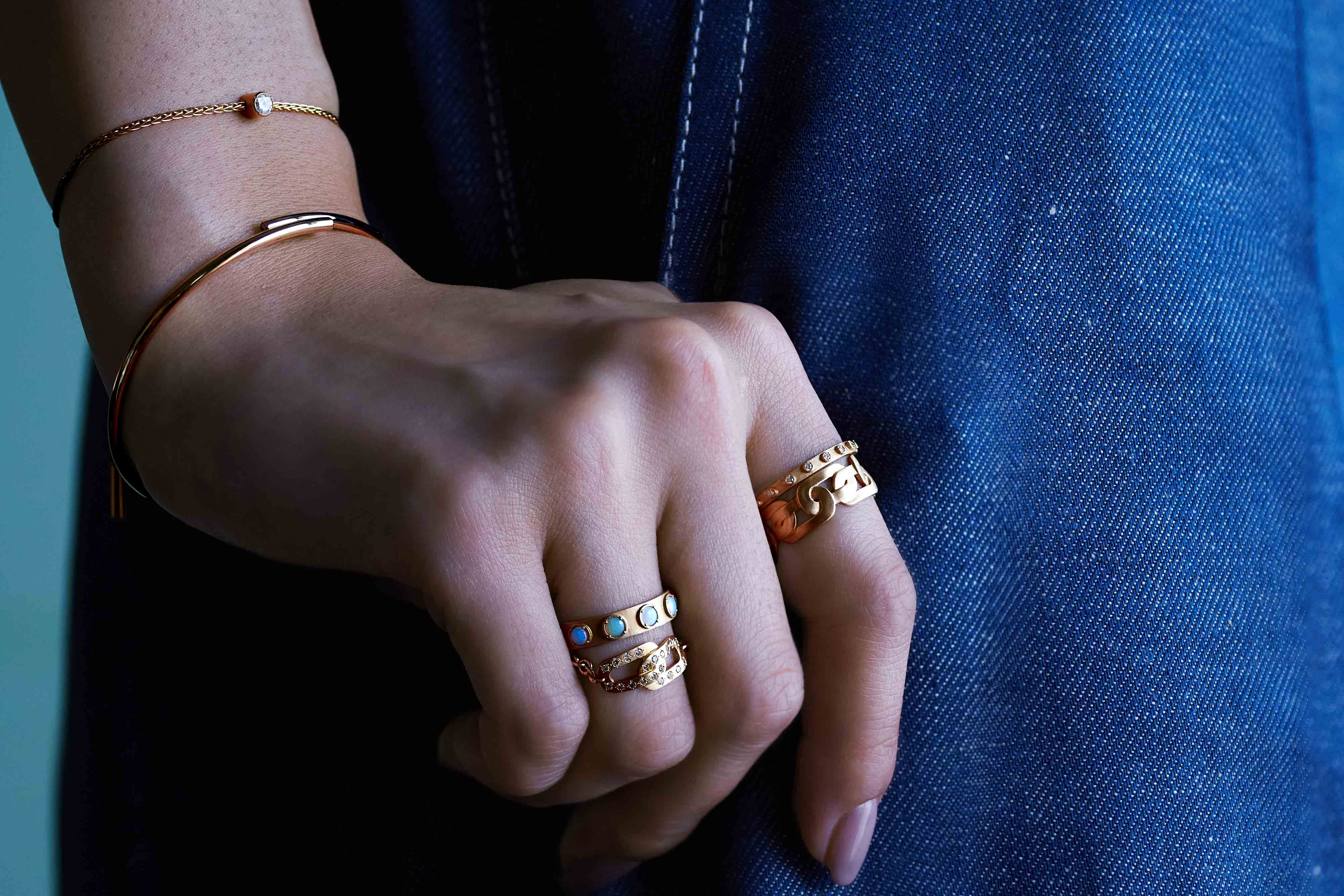 BARNEYS NEW YORK 銀座本店 レイヤリングジュエリー フォーカスのお知らせ