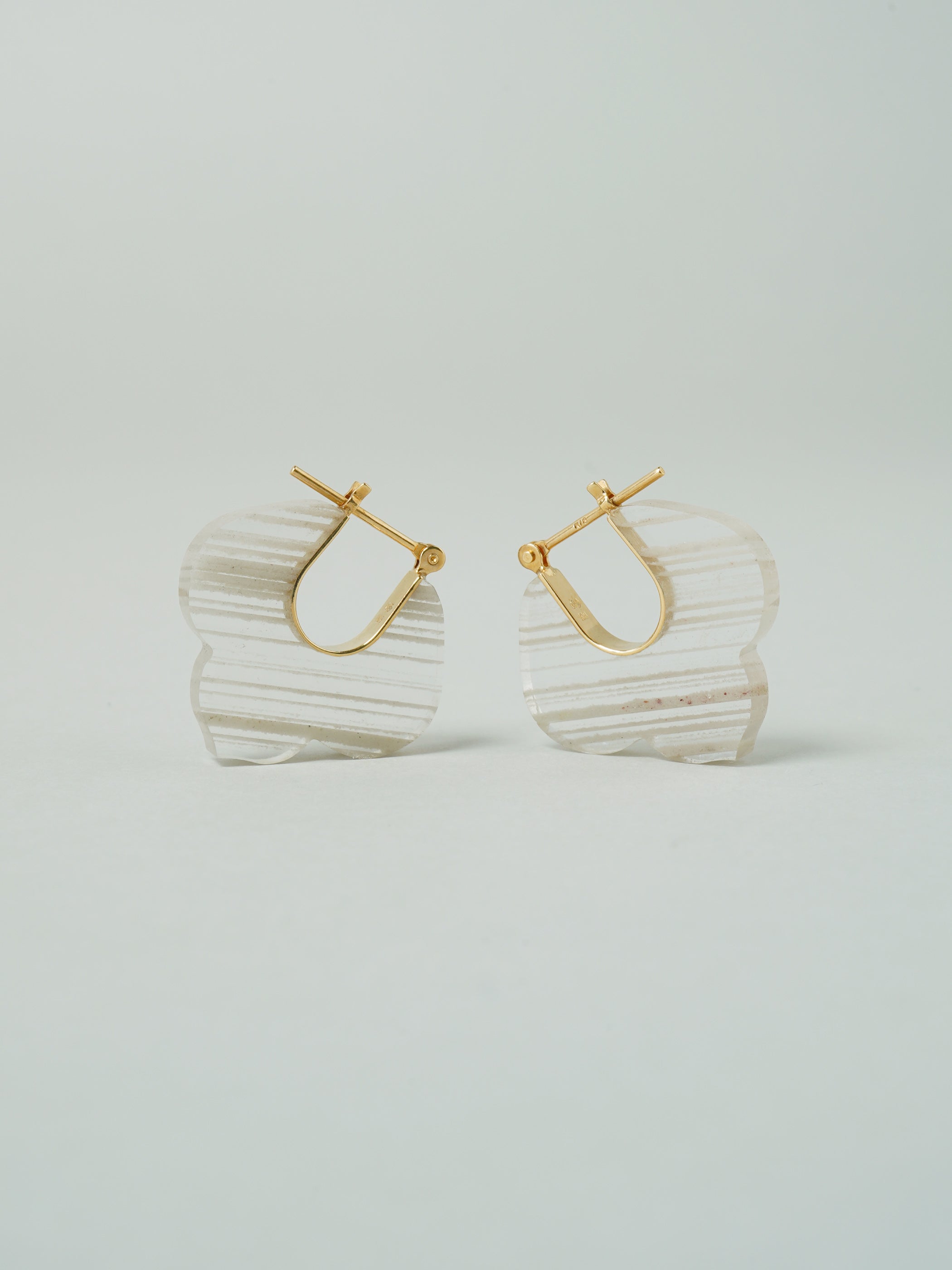 CREST / Pierced Earrings / Lily / Phantom Quartz