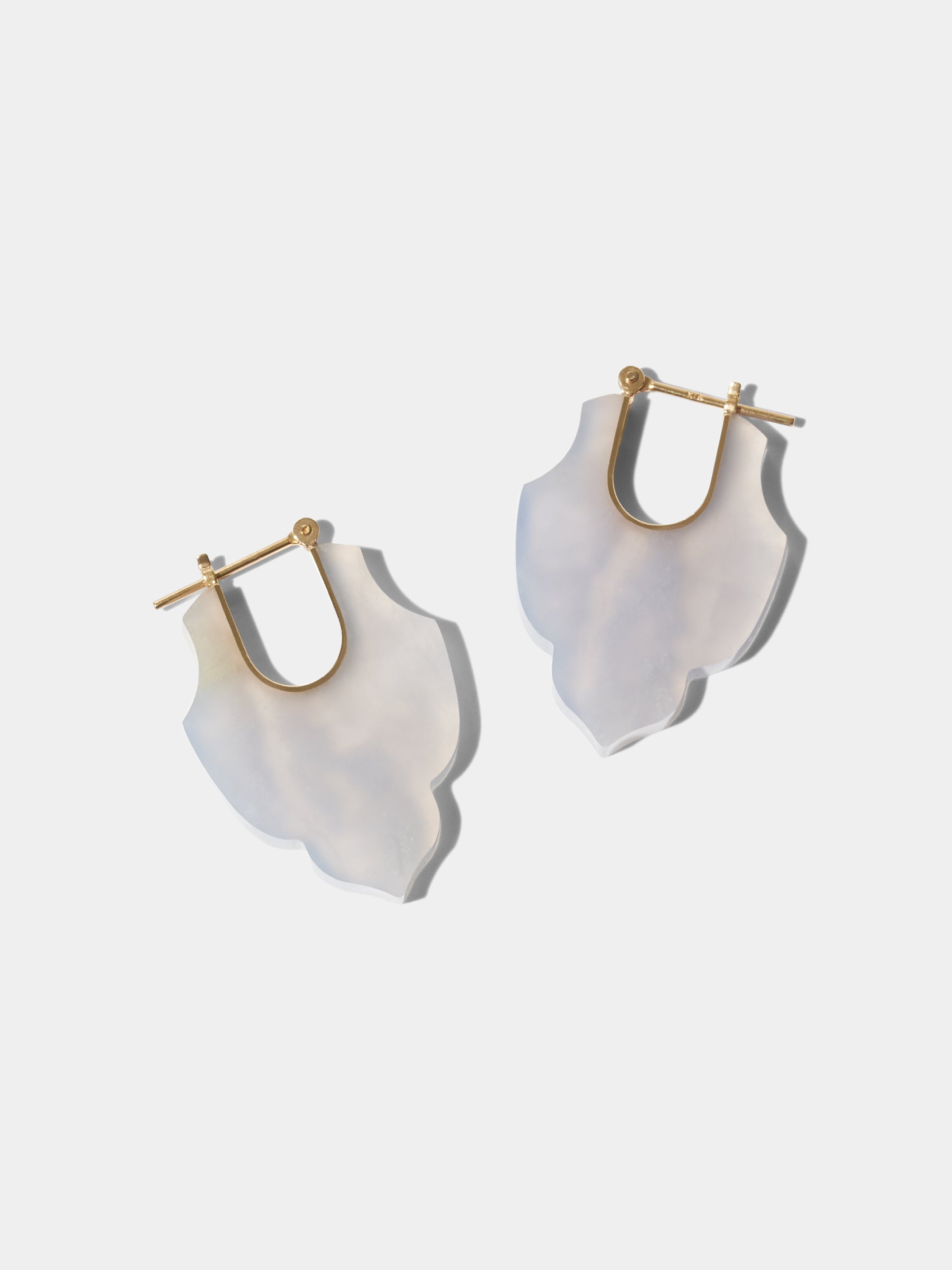 CREST / Pierced Earrings / Spear / Blue Chalcedony