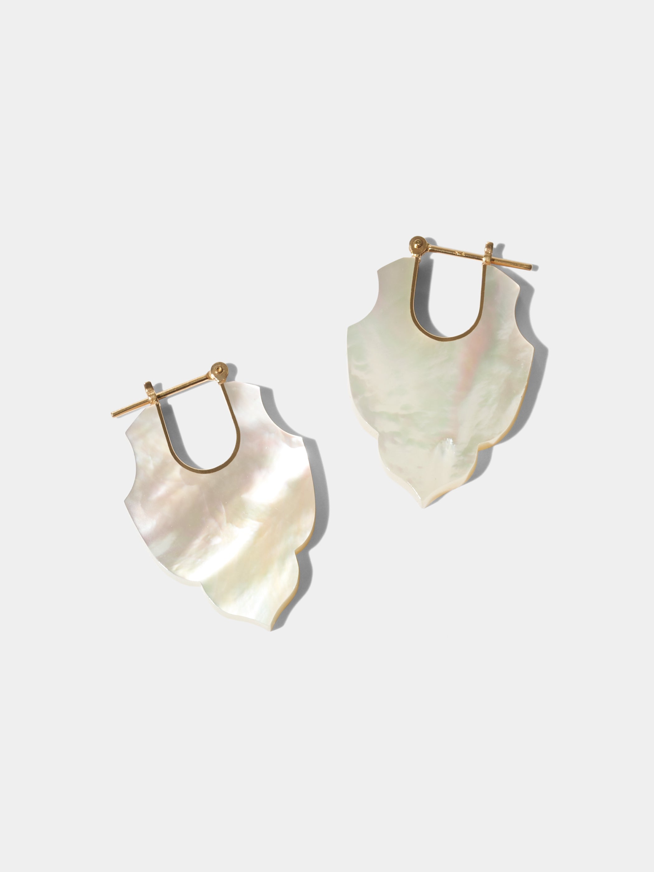 CREST / Pierced Earrings / Spear / White Mother of Pearl