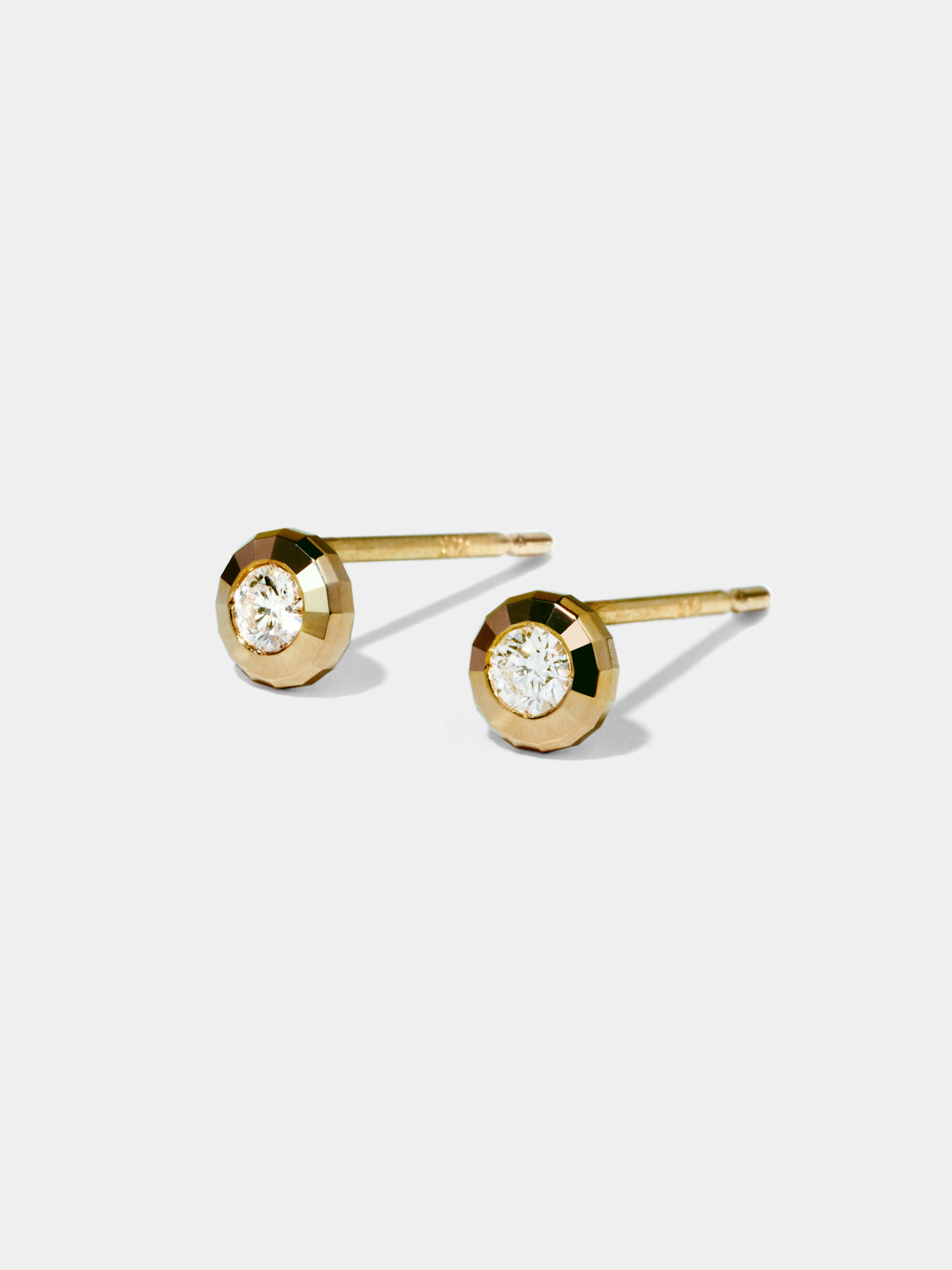 PUFF / Mirror / Pierced Earrings / Solitaire / M