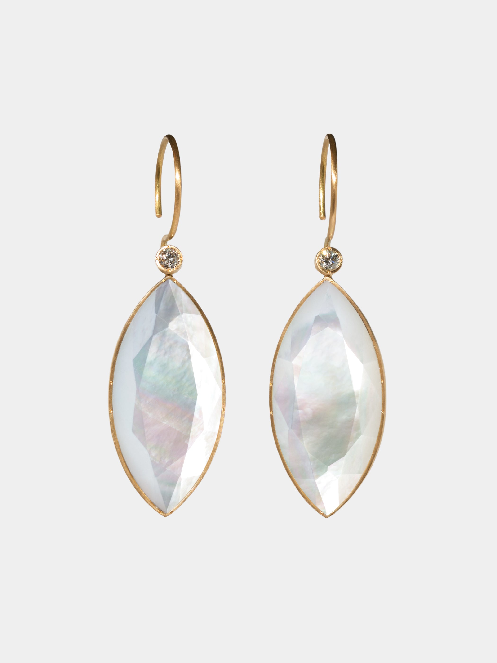 SURFACE / Pierced Earrings / Marquise / MOP / W_Hook