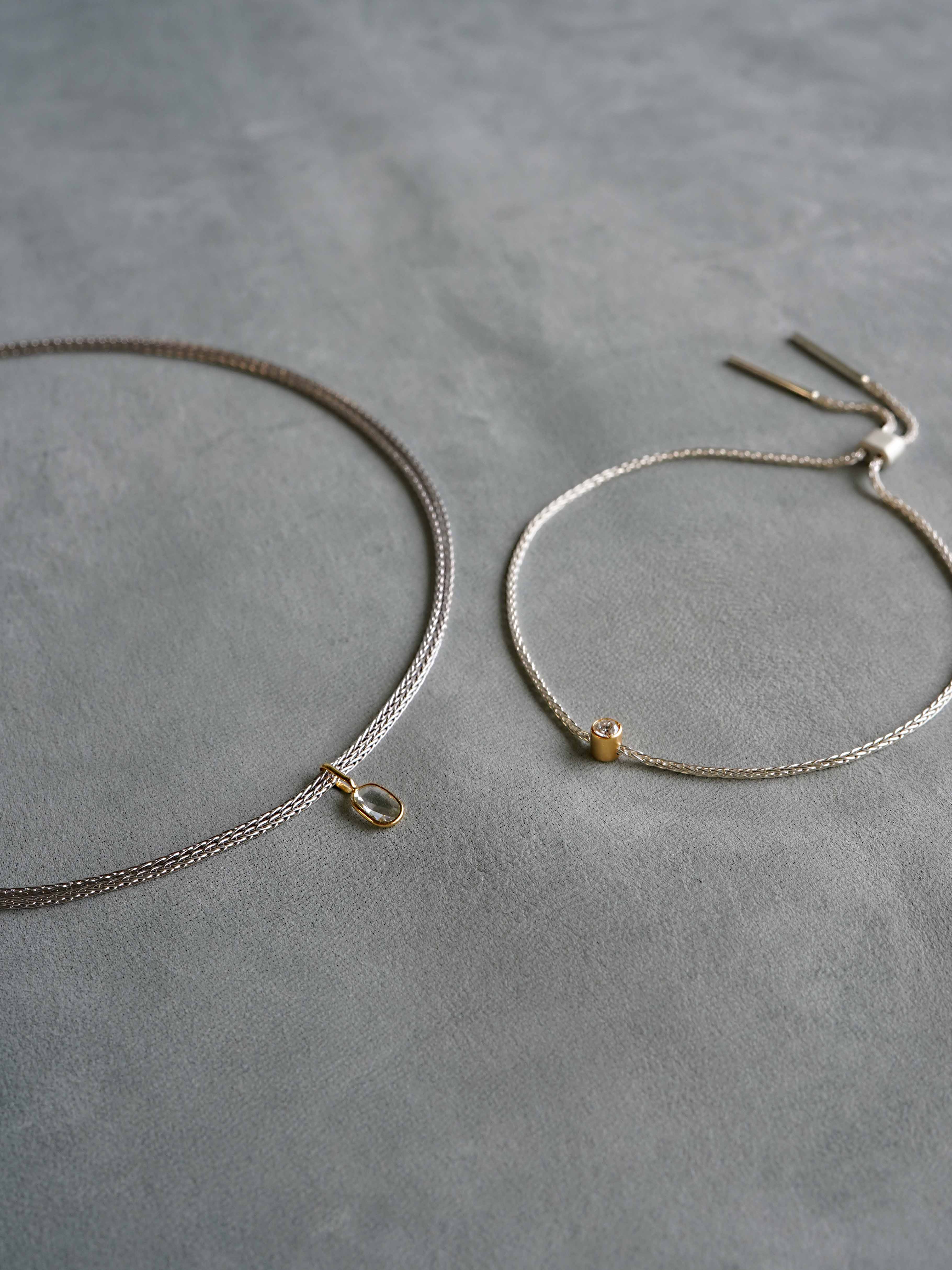 右:Necklace/Spiga11/80CM/Silver 左:Bracelet/Spiga11/24CM/Silver