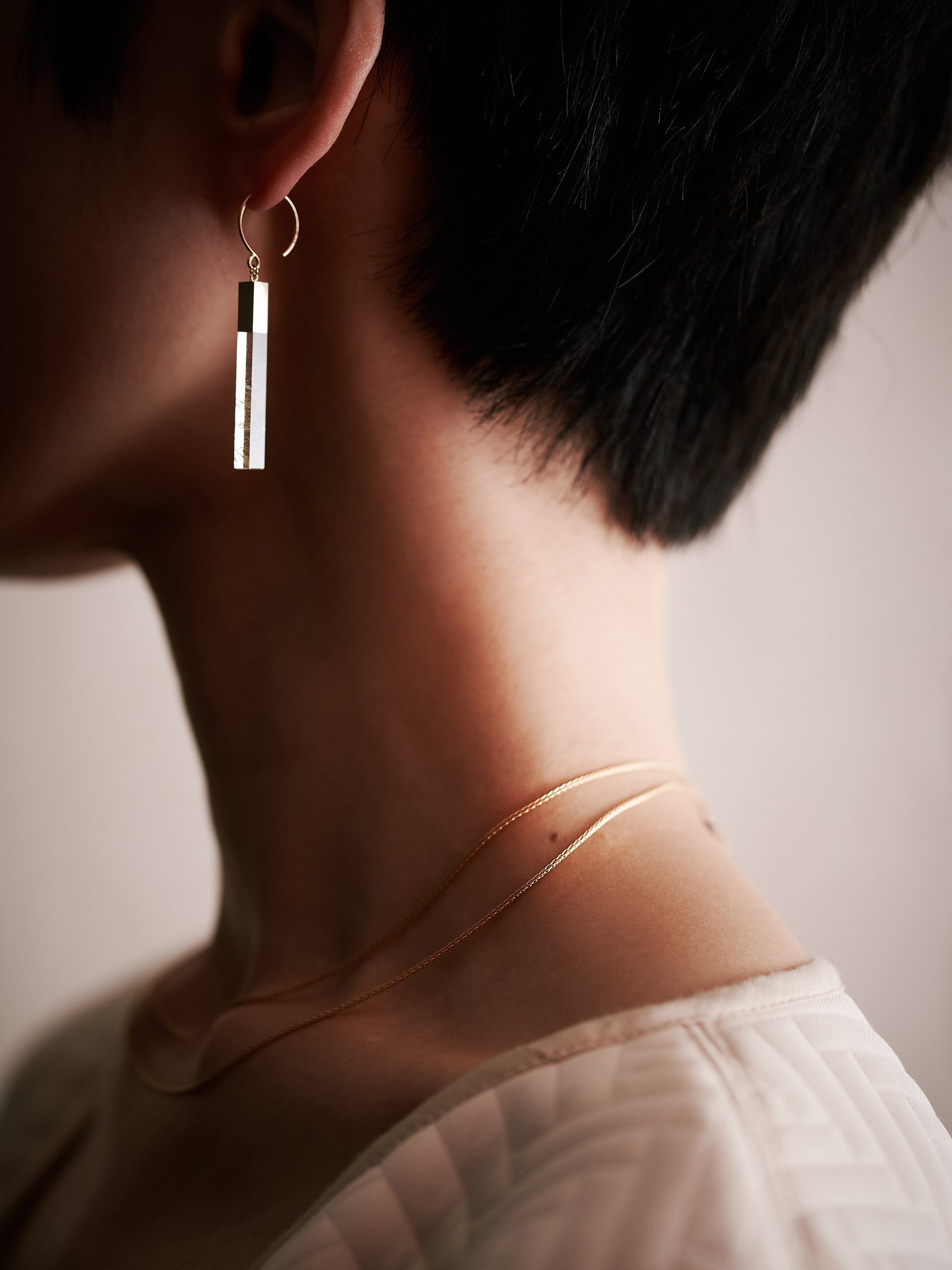 チェーンだけで約80cmあるので2連のネックレスとしてもご使用いただけます。