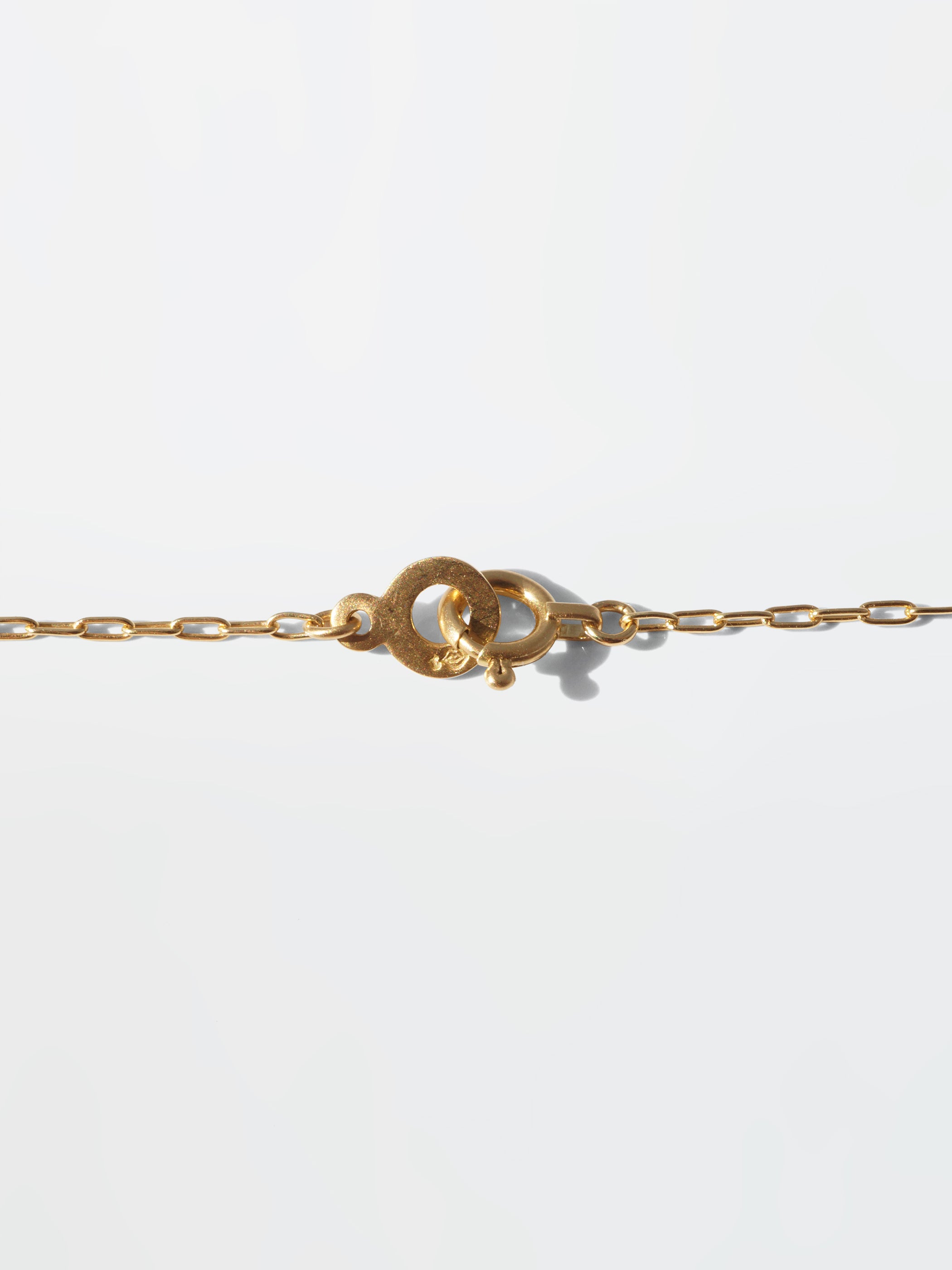 エンドプレート 幅:約4.8mm、厚み:約0.5mm、丸カン部分:約2.3mm