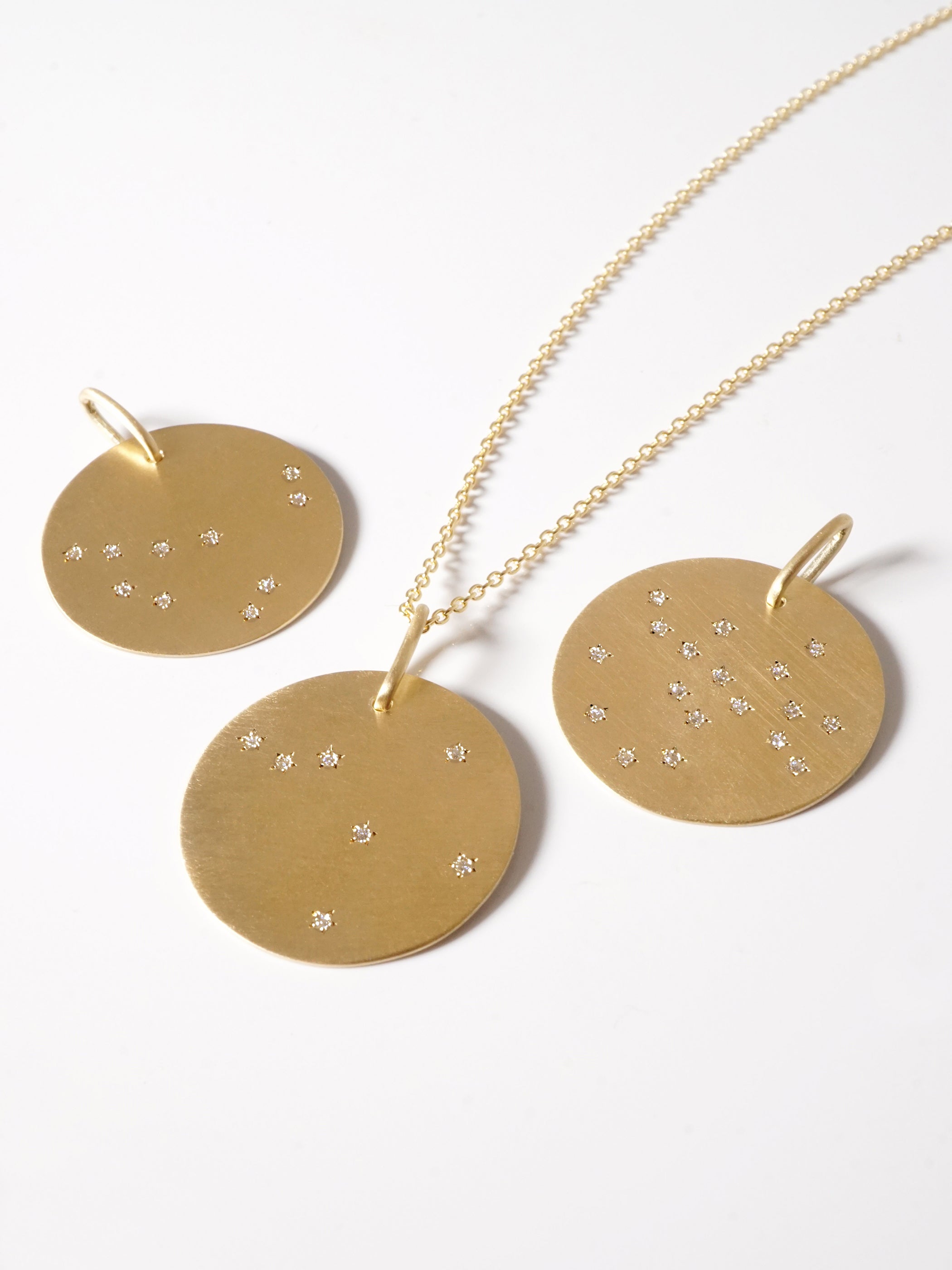 ASTERISM_Medallion_Pendant Top_Leo