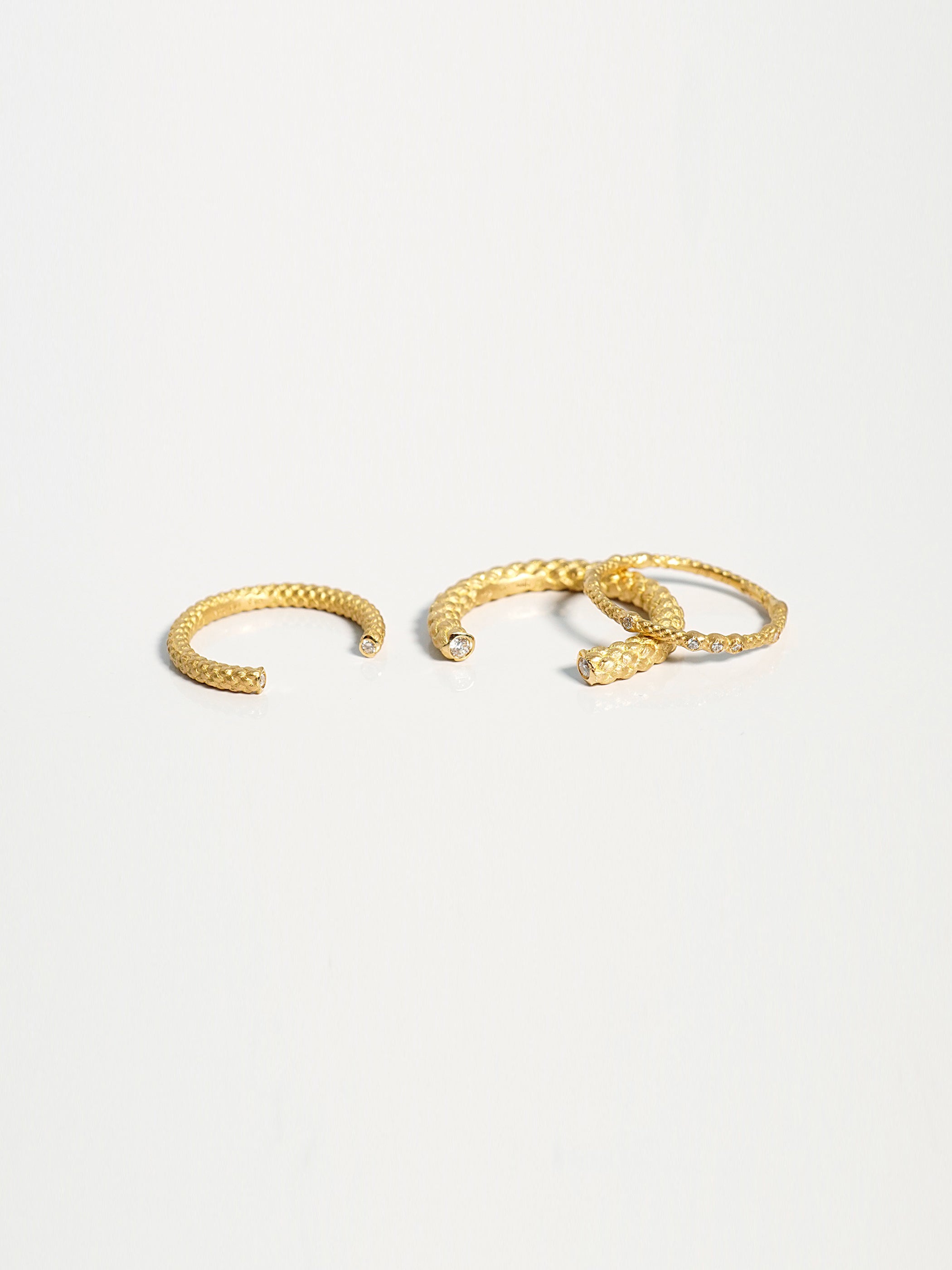 左:separate 2.0mm 中:separate 3.0mm 右:10 daimonds