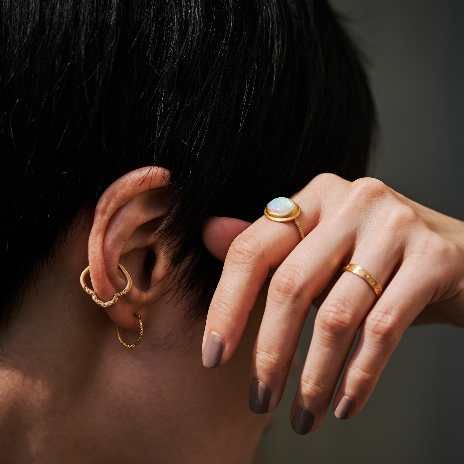CREST_Ear_Cuff.jpg?crop=center