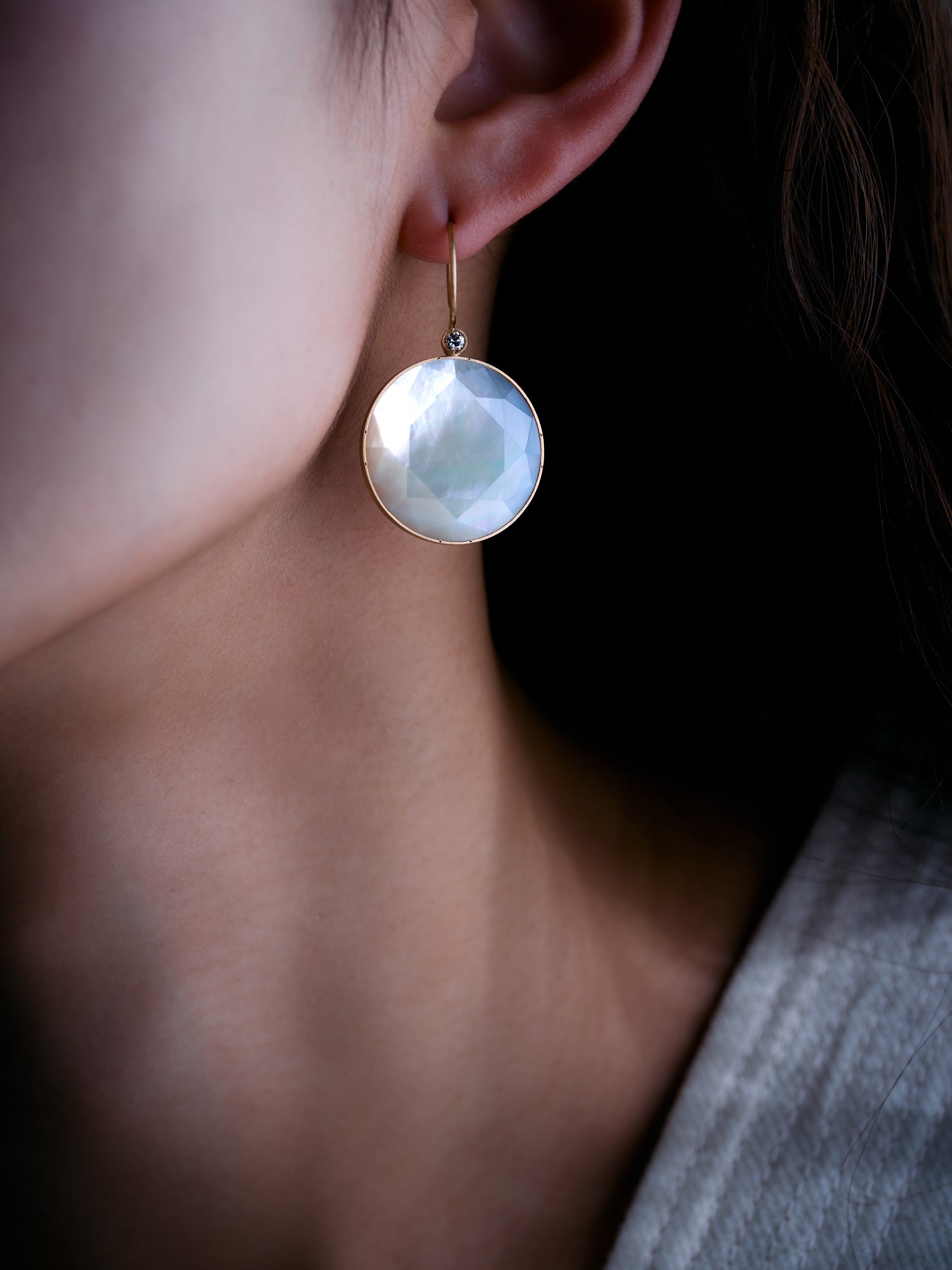 SURFACE / Pierced Earrings / Round / MOP / W_Hook