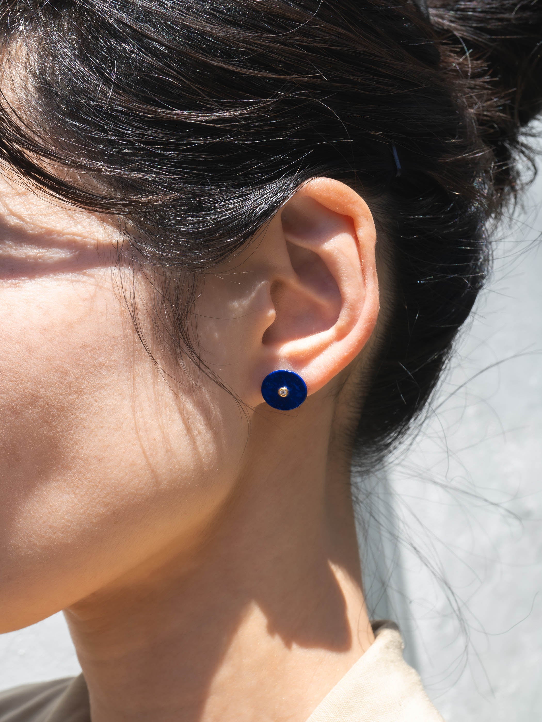 CREST_Pierced Earrings_Lotus_Lapis Lazuli