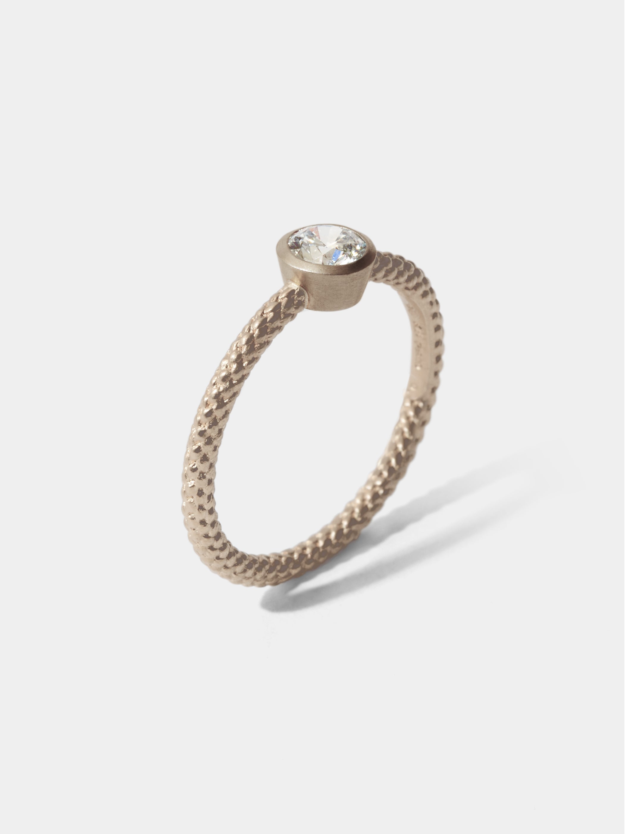 TYING / Solitaire / Brilliant Cut 03 (K18CG)