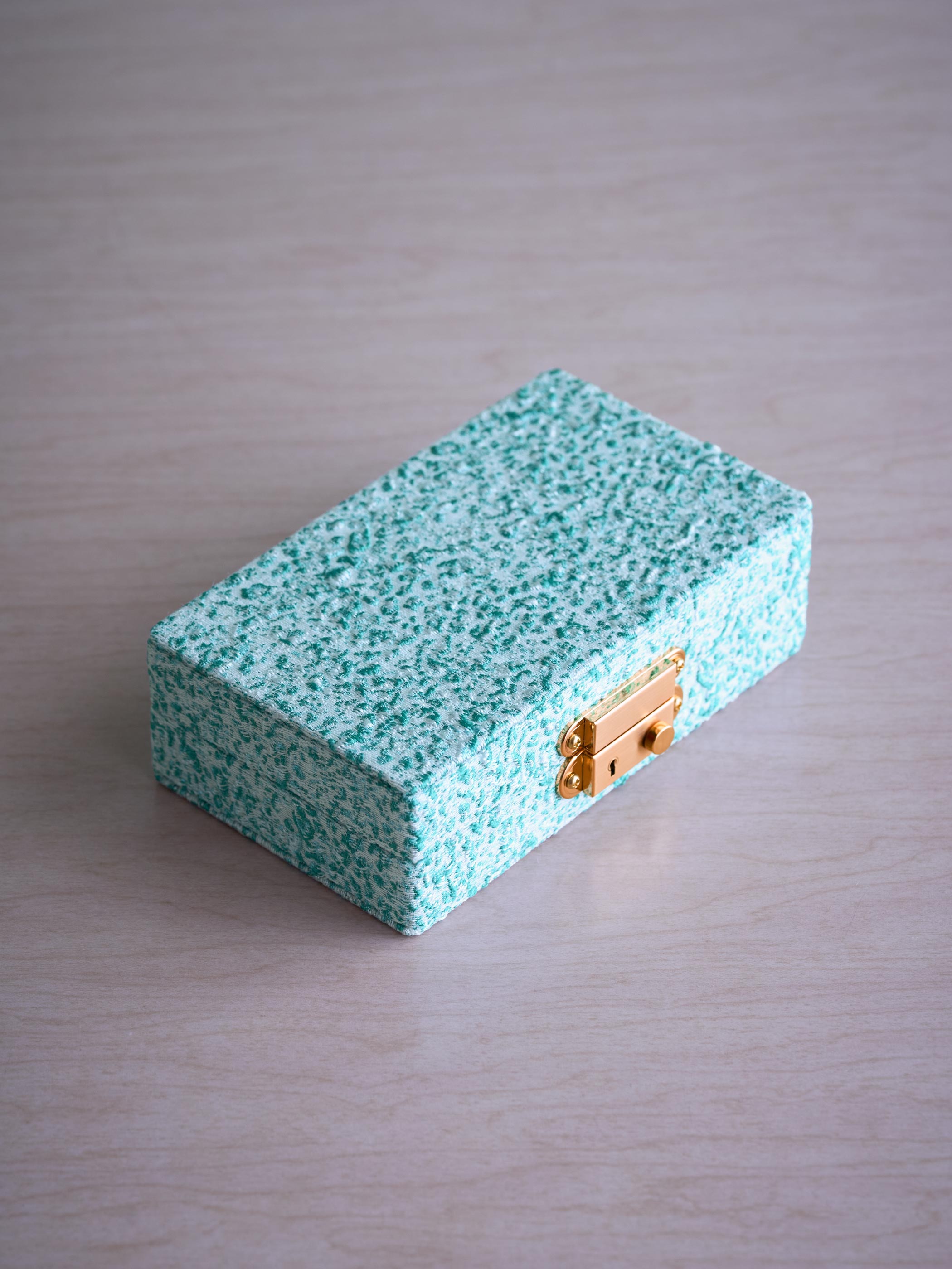 JEWELRY BOX