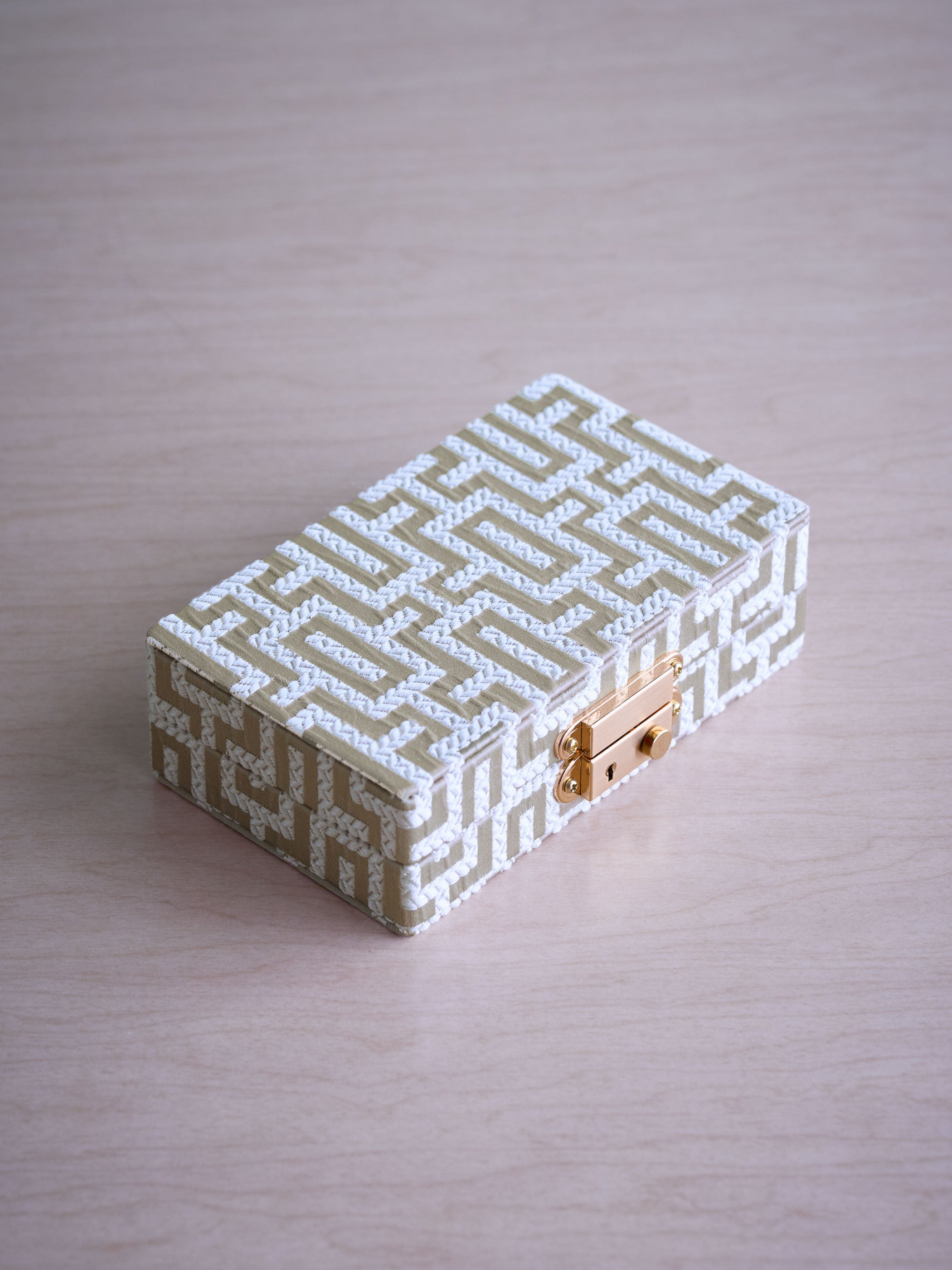 JEWELRY BOX